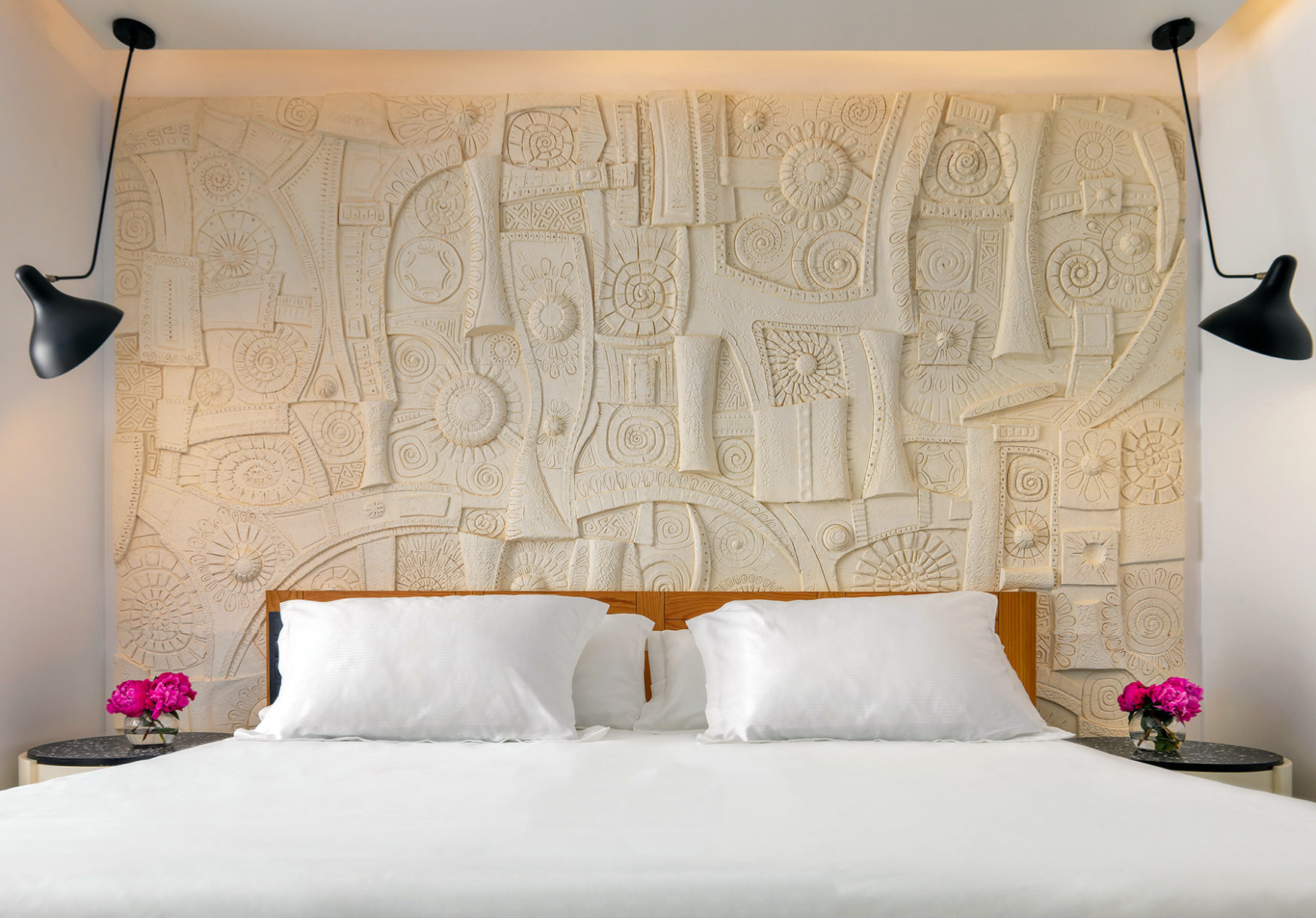 DECORATIVE WALL SOLUTIONS FOR HOTELS
