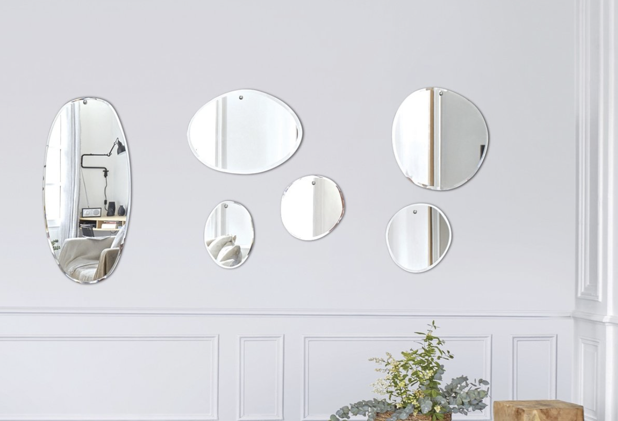 Handcrafted mirrors for Hotels