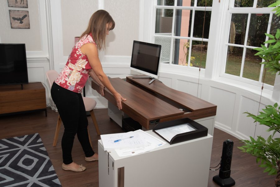 Foldable Remote Working Desks / Secure Hotel Workspaces