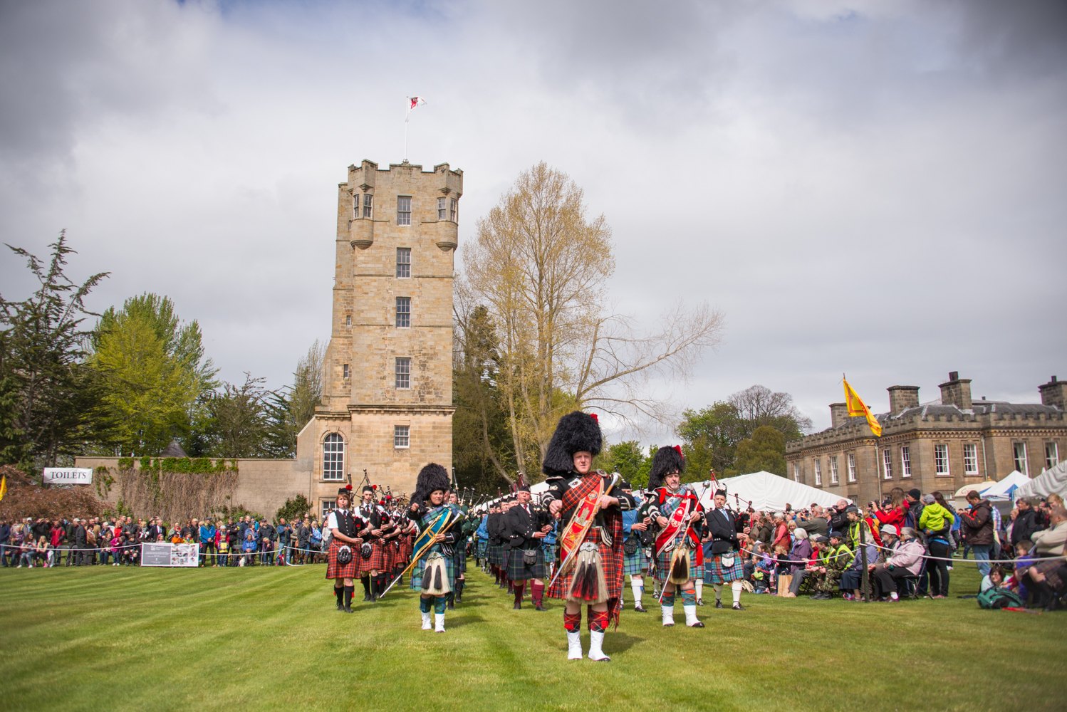 Gordon Castle Scotland thanks everyone who attended their Highland Games &#038; Country Fair on Sunday 15th May!