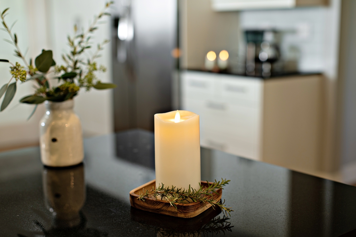 Flameless Candles for Hotels