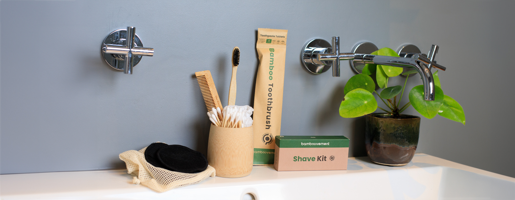 Bamboo Amenity Kits / Hotel Personal Care Products / Sustainable Guest Room Amenities